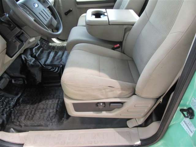 2008 Ford F-350 Super Duty XL DRW 4WD